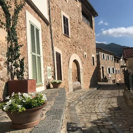 Ca Sa Padrina Holiday home *